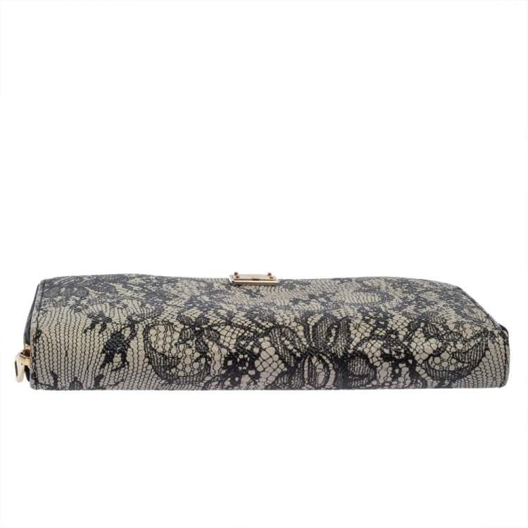 Pre Owned Dolce & Gabbana Black/White Lace Print Leather Zip Around  Wallet
