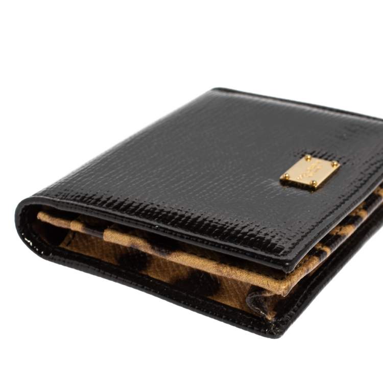 Pre Owned Dolce & Gabbana Black Patent Leather Dauphine Flap Card Holder