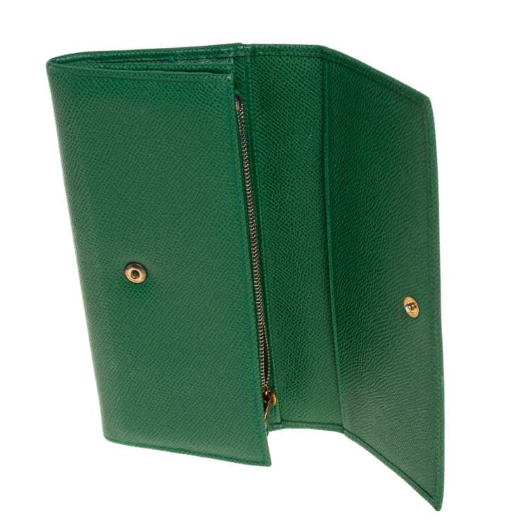 Pre Owned Dolce & Gabbana Green Dauphine Leather Continental Wallet