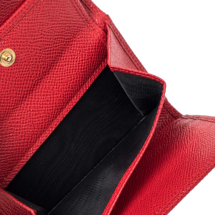 Pre Owned Dolce & Gabbana Red Leather Trifold Wallet 