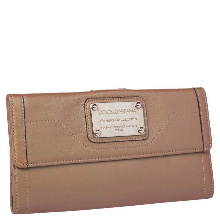 مملوكة مسبقًا Dolce & Gabbana Brown Leather Continental Wallet