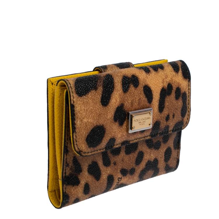 Pre Owned Dolce & Gabbana Brown/Black Leopard Print Coated Canvas French Wallet