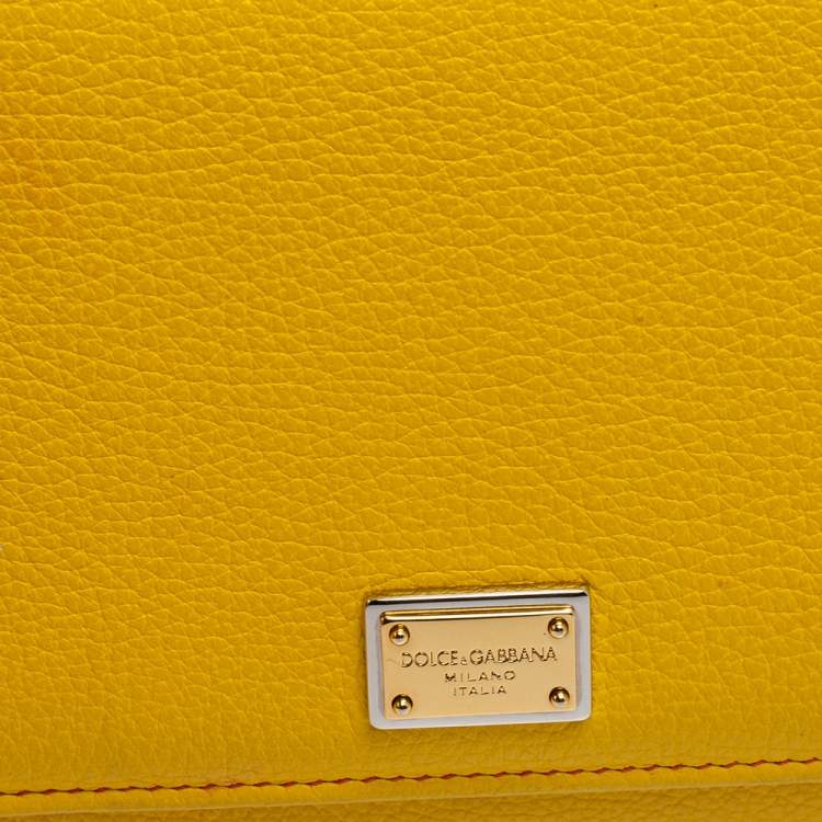 Pre Owned Dolce & Gabbana Multicolor Leather Miss Sicily Von Wallet on Chain