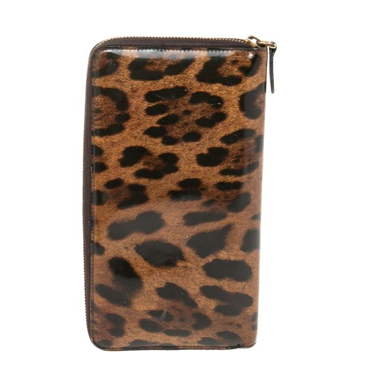 Pre Owned Dolce & Gabbana Brown Leopard Print Patent Leather Zip Around Organizer Wallet