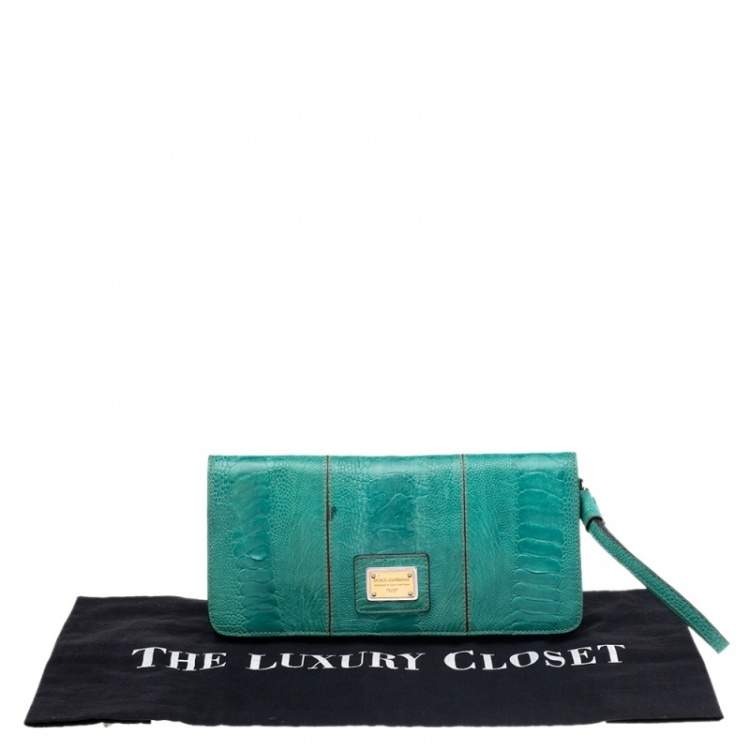 Pre Owned Dolce & Gabbana Blue Ostrich Leather Miss Zoe Wristlet Clutch