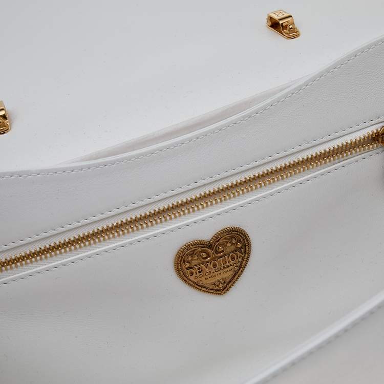 Pre Owned Dolce & Gabbana White Matelassé Leather Devotion Top Handle Bag