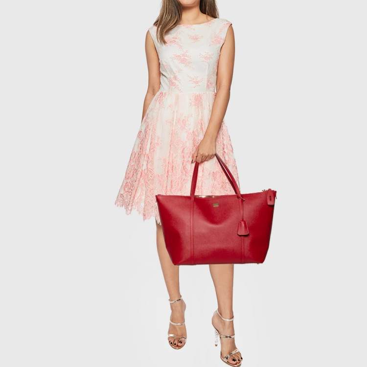 Pre Owned Dolce & Gabbana Red Leather Miss Escape Top Zip Shopper Tote