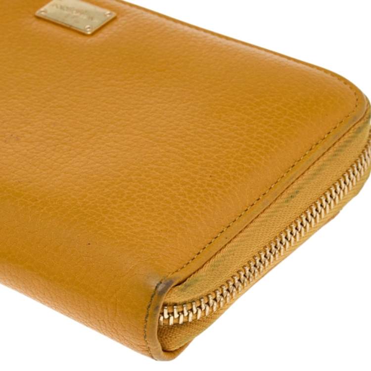 Pre Owned Dolce & Gabbana Yellow Leather Zip Around Wallet