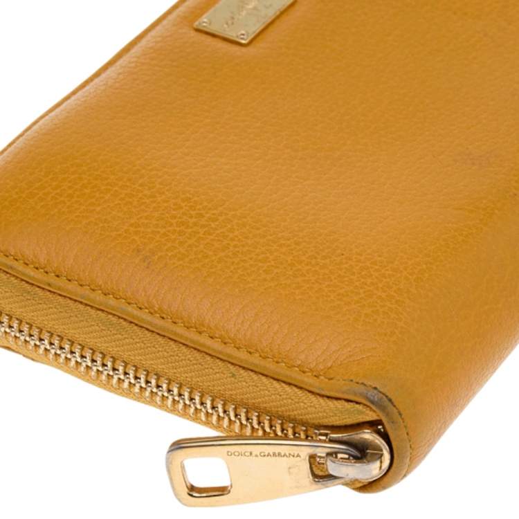 Pre Owned Dolce & Gabbana Yellow Leather Zip Around Wallet