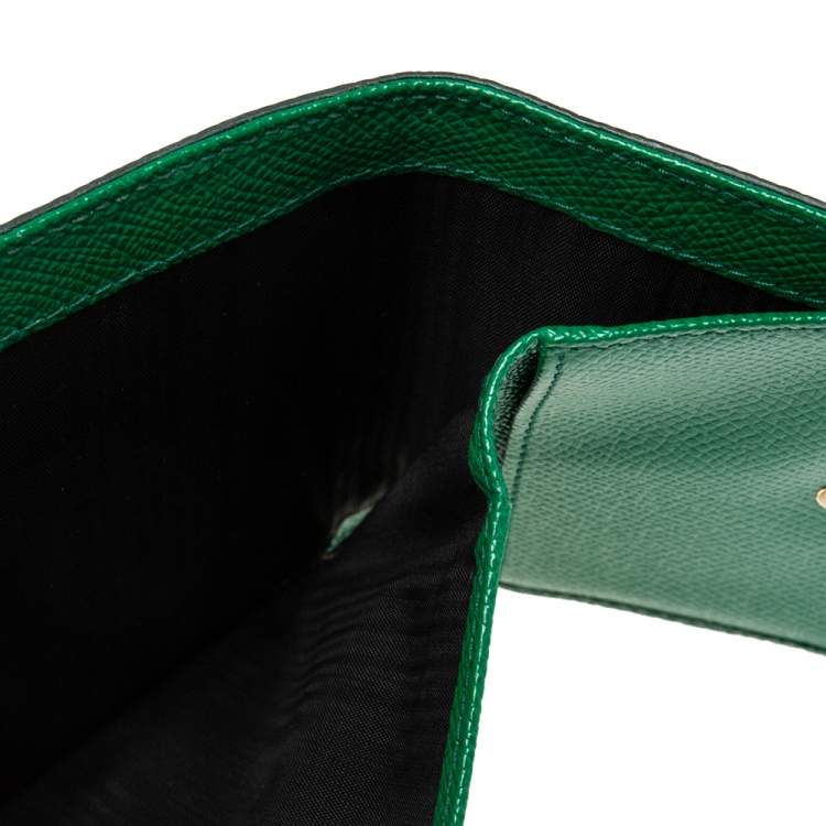 Pre Owned Dolce & Gabbana Green Lizard Embossed Leather Trifold Compact Wallet