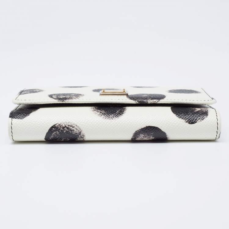 مملوكة مسبقًا Dolce & Gabbana White/Black Polka Dot Leather Miss Sicily Von Wallet on Chain