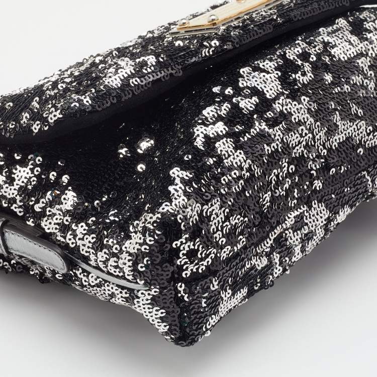Pre Owned Dolce & Gabbana Metallic Silver Sequin Miss Charles Shoulder Bag