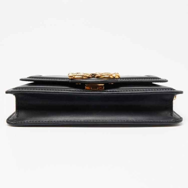 Pre Owned Dolce & Gabbana Black Leather DG Amore Chain Shoulder Bag
