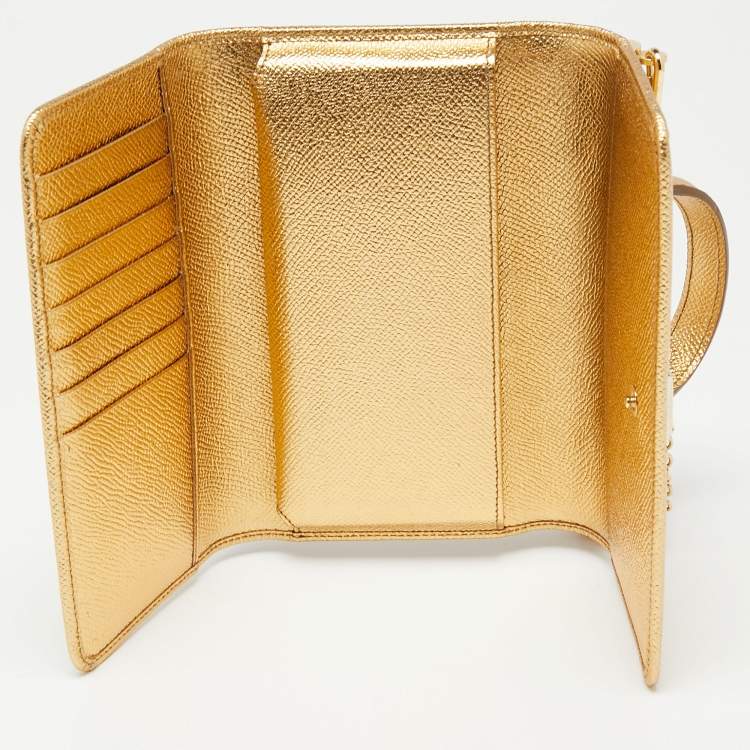 Pre Owned Dolce & Gabbana Metallic Gold Leather Miss Sicily Von Wallet on Chain