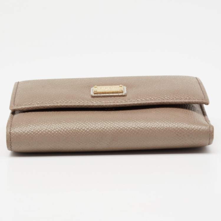 Pre Owned Dolce & Gabbana Taupe Leather Trifold Wallet