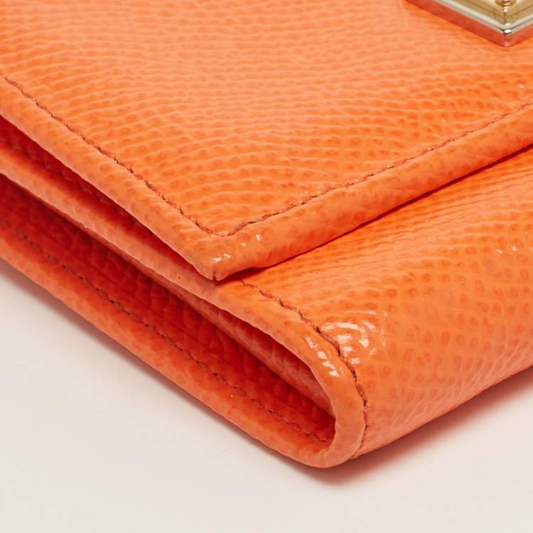 مملوكة مسبقًا Dolce & Gabbana Orange Leather Trifold Compact Wallet