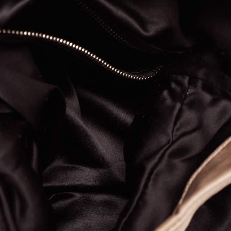 مملوكة مسبقًا Dolce and Gabbana Black/Beige Satin Bow Chain Clutch