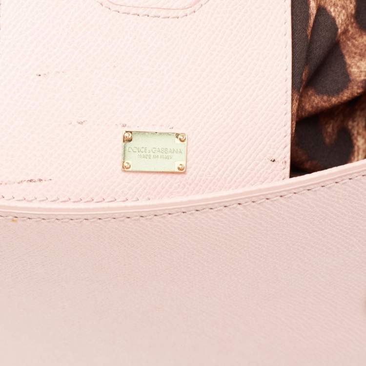 مملوكة مسبقًا Dolce & Gabbana Light Pink Leather Medium Miss Sicily Studded Top Handle Bag