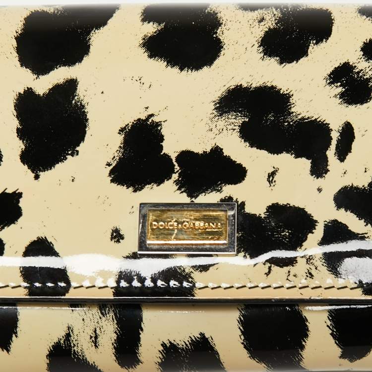Pre Owned Dolce & Gabbana Beige/Black Leopard Print Patent Leather Continental Wallet