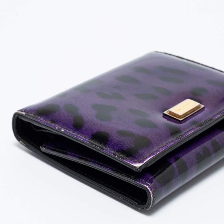 Pre Owned Dolce & Gabbana Purple Leopard Print Patent Leather Trifold Wallet
