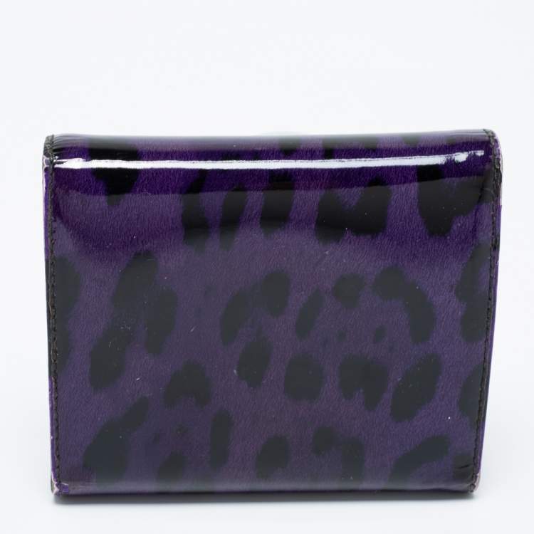 Pre Owned Dolce & Gabbana Purple Leopard Print Patent Leather Trifold Wallet