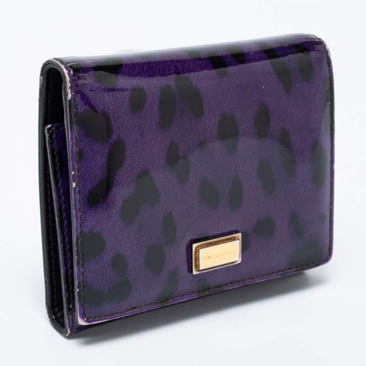 Pre Owned Dolce & Gabbana Purple Leopard Print Patent Leather Trifold Wallet