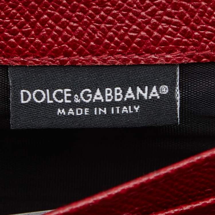 Pre Owned Dolce & Gabbana Red Leather Dauphine Continental Wallet