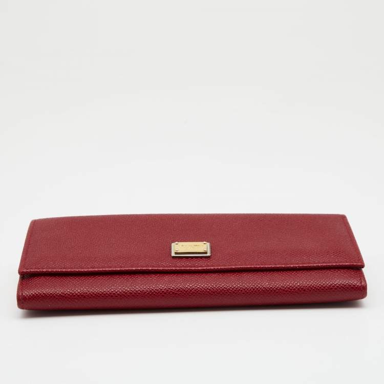 Pre Owned Dolce & Gabbana Red Leather Dauphine Continental Wallet