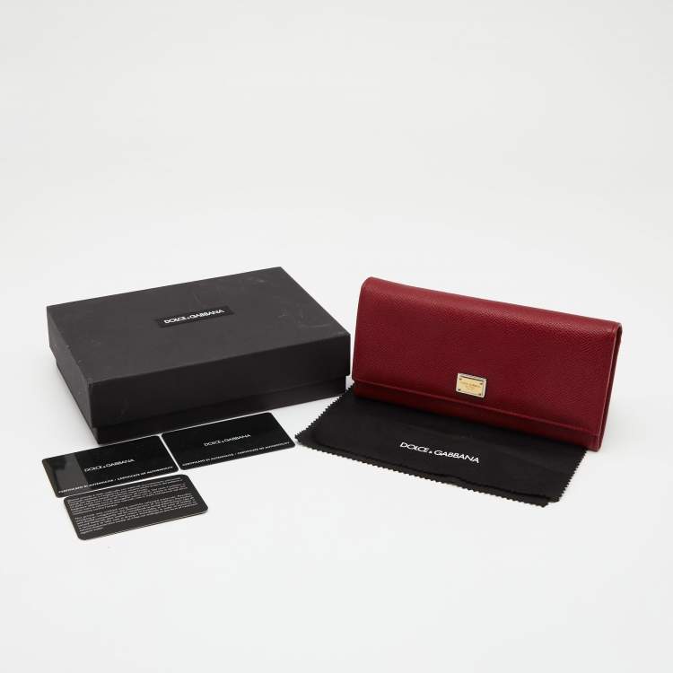 Pre Owned Dolce & Gabbana Red Leather Dauphine Continental Wallet