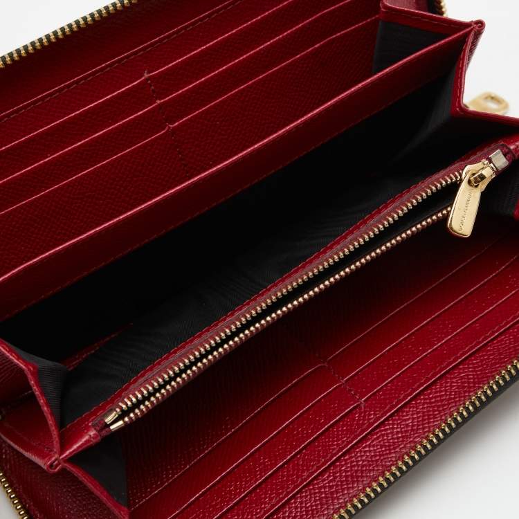 Pre Owned Dolce & Gabbana Beige/Brown Leopard Print Coated Canvas Zip Around Wallet