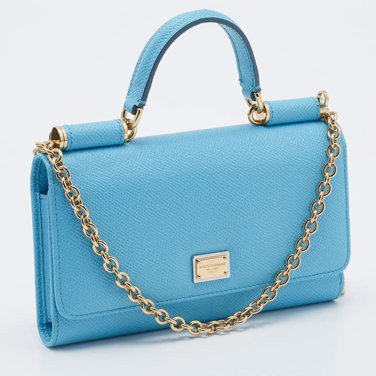 مملوكة مسبقًا Dolce & Gabbana Blue Leather Miss Sicily Von Wallet on Chain