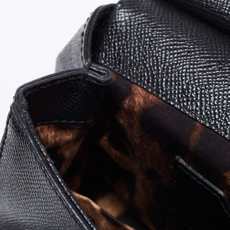 مملوكة مسبقًا Dolce & Gabbana Black Leather Small Miss Sicily Top Handle Bag