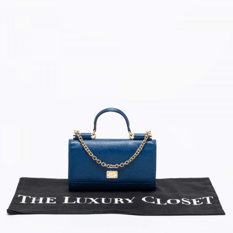 مملوكة مسبقًا Dolce & Gabbana Navy Blue Leather Miss Sicily Von Wallet on Chain
