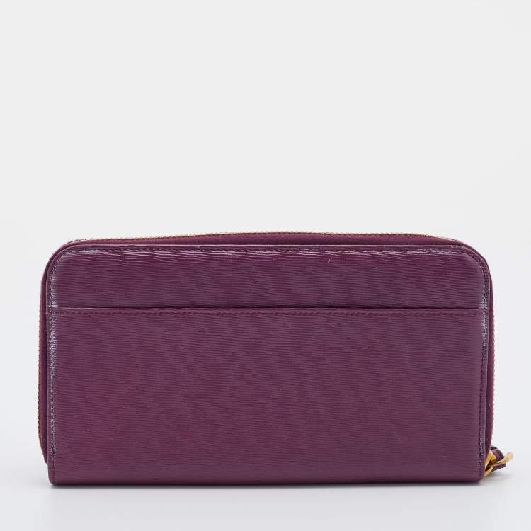 Pre Owned Dolce & Gabbana Plum Purple Leather Zip Around Continental Wallet