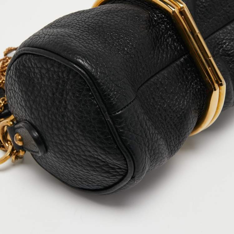 مملوكة مسبقًا Dolce & Gabbana Black Pebbled Leather Double Kiss Lock Shoulder Bag