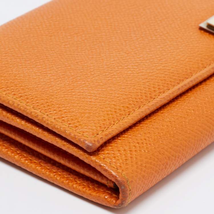 Pre Owned Dolce & Gabbana Orange Leather Flap Continental Wallet