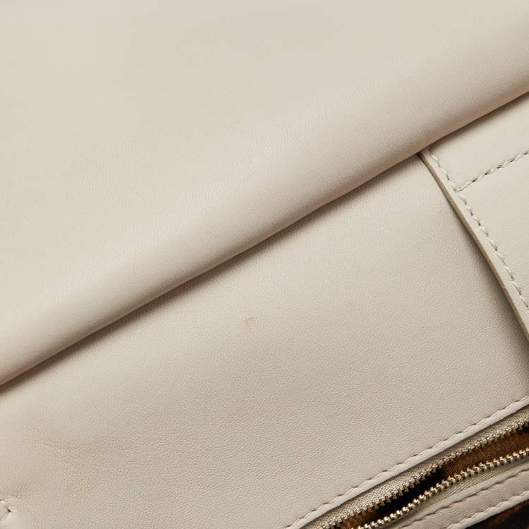 مملوكة مسبقًا Dolce & Gabbana White/Beige Lace Miss Sicily Top Handle Bag