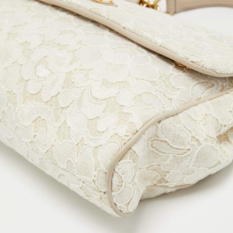 مملوكة مسبقًا Dolce & Gabbana White/Beige Lace Miss Sicily Top Handle Bag