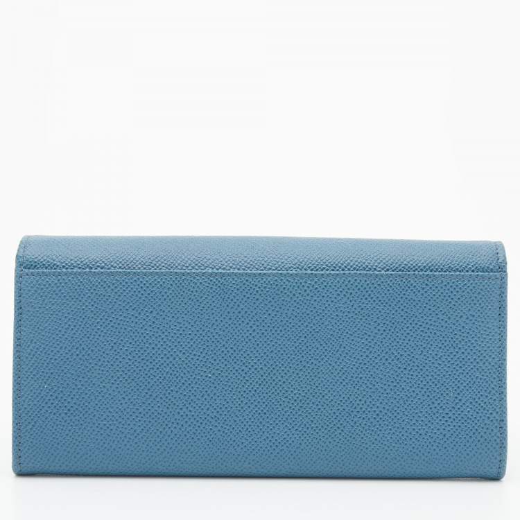 مملوكة مسبقًا Dolce & Gabbana Blue Leather Dauphine Flap Continental Wallet