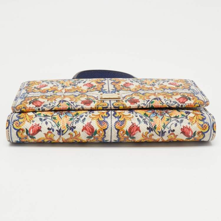 مملوكة مسبقًا Dolce & Gabbana Multicolor Majolica Print Leather Miss Sicily Von Wallet On Chain