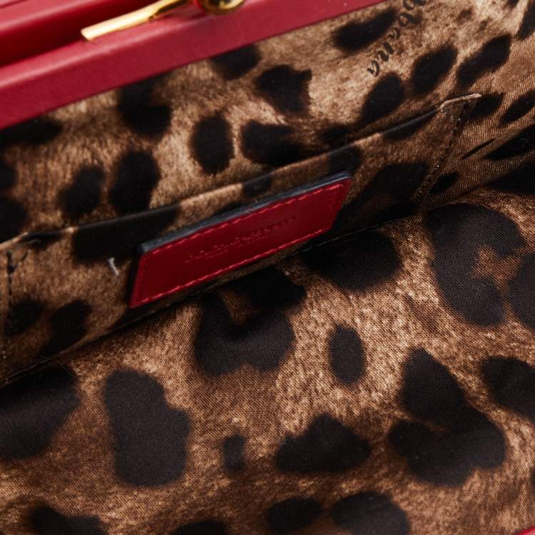 Pre Owned Dolce & Gabbana Red Leather Kiss Lock Chain Clutch