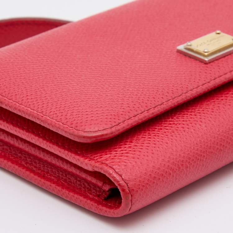 Pre Owned Dolce & Gabbana Red Leather Miss Sicily Von Wallet on Chain