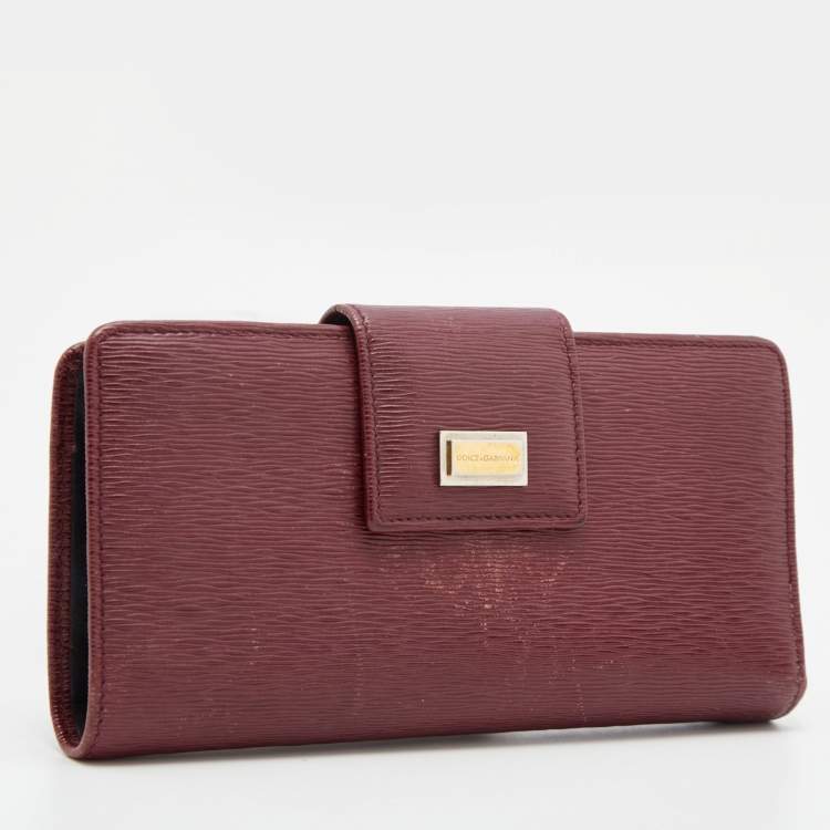 Pre Owned Dolce & Gabbana Burgundy Leather Flap Continental Wallet