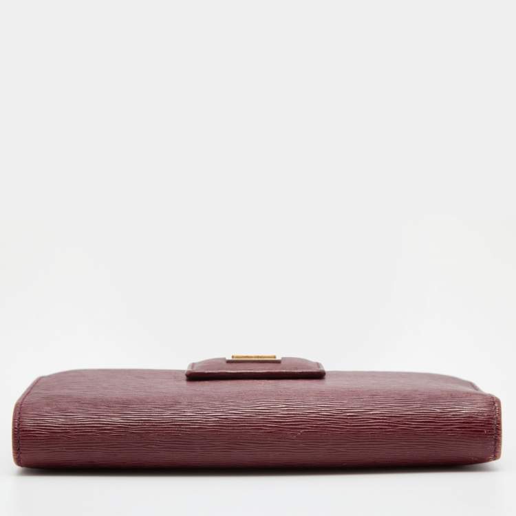 Pre Owned Dolce & Gabbana Burgundy Leather Flap Continental Wallet
