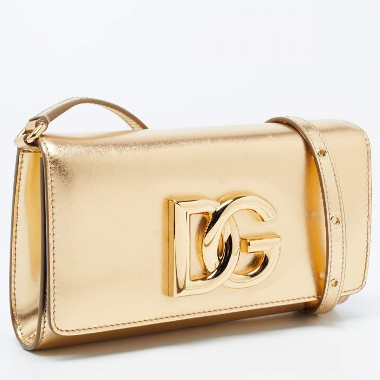 Pre Owned Dolce & Gabbana Gold Glossy Leather DG Logo Shoulder Bag