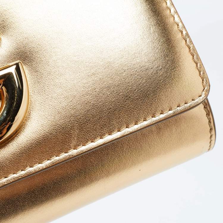 Pre Owned Dolce & Gabbana Gold Glossy Leather DG Logo Shoulder Bag