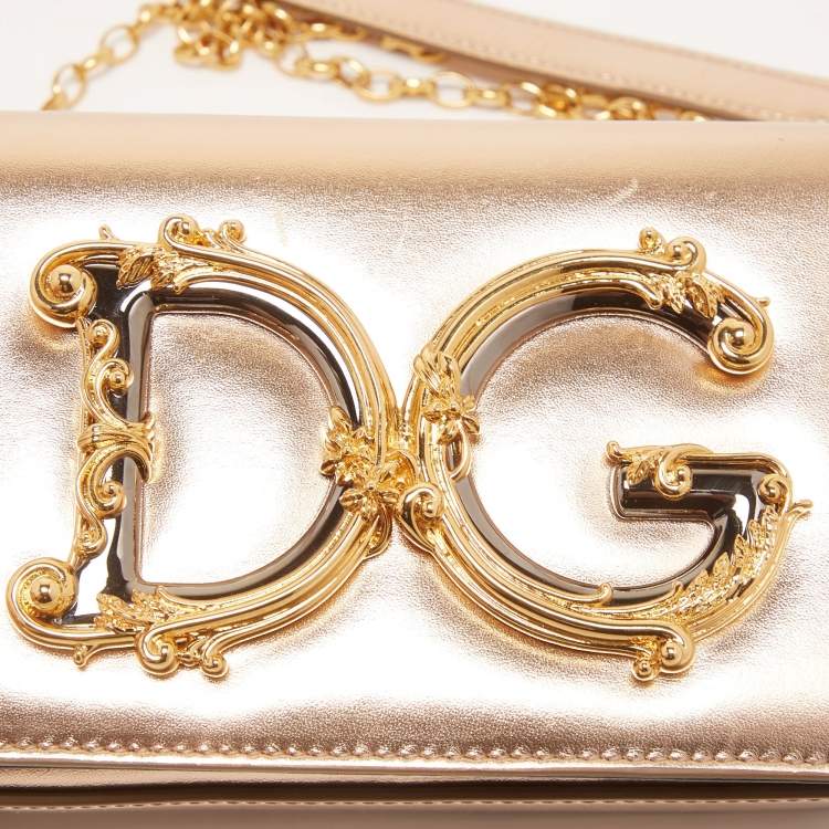مملوكة مسبقًا Dolce & Gabbana Gold Leather Small DG Girls Shoulder Bag