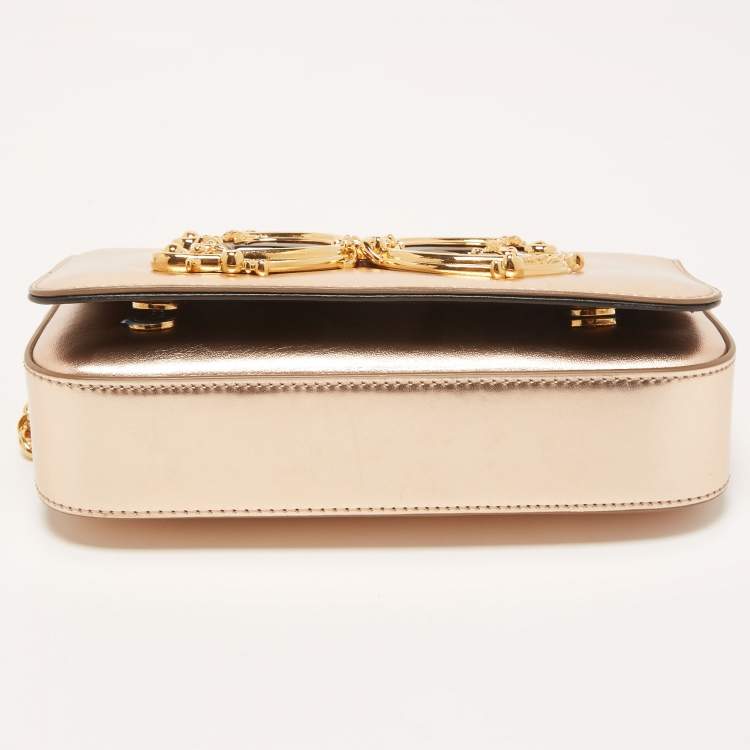 مملوكة مسبقًا Dolce & Gabbana Gold Leather Small DG Girls Shoulder Bag