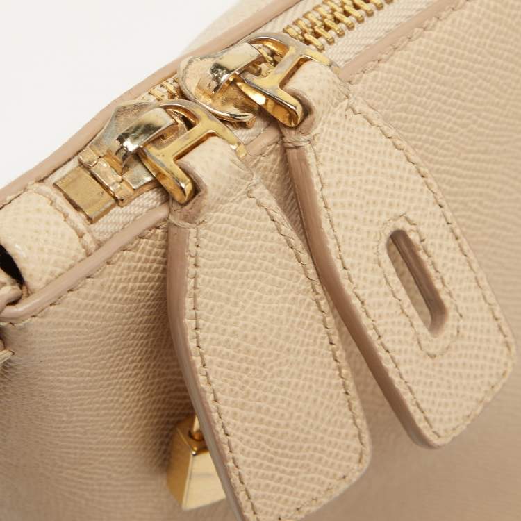Pre Owned Dolce & Gabbana Beige Leather Miss Escape Zip Tote