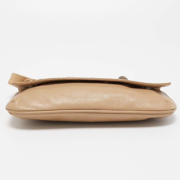 Pre Owned D&G Beige Leather Logo Pochette Bag